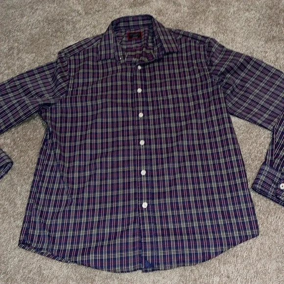 UntuckIt Wrinkle Free Long Sleeve Button Down Shirt - Medium. N. B2 - Picture 1 of 4